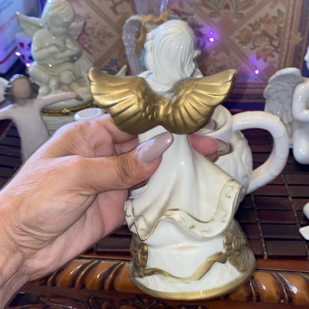 Bundle of angle pieces including a teapot, jewelry holder, candle holder, bell